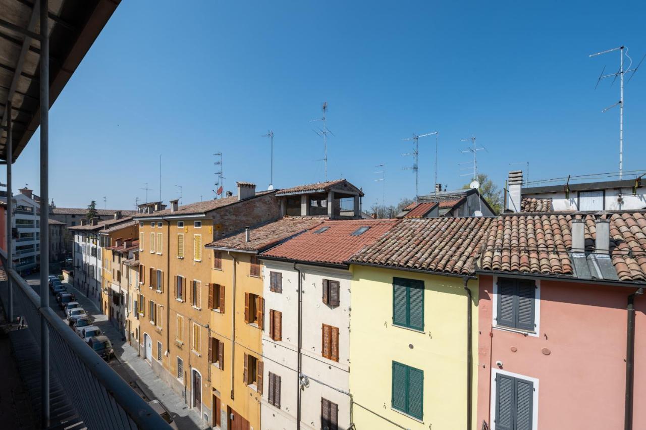 Apartment Oltretorrente Ampio Con Balconi