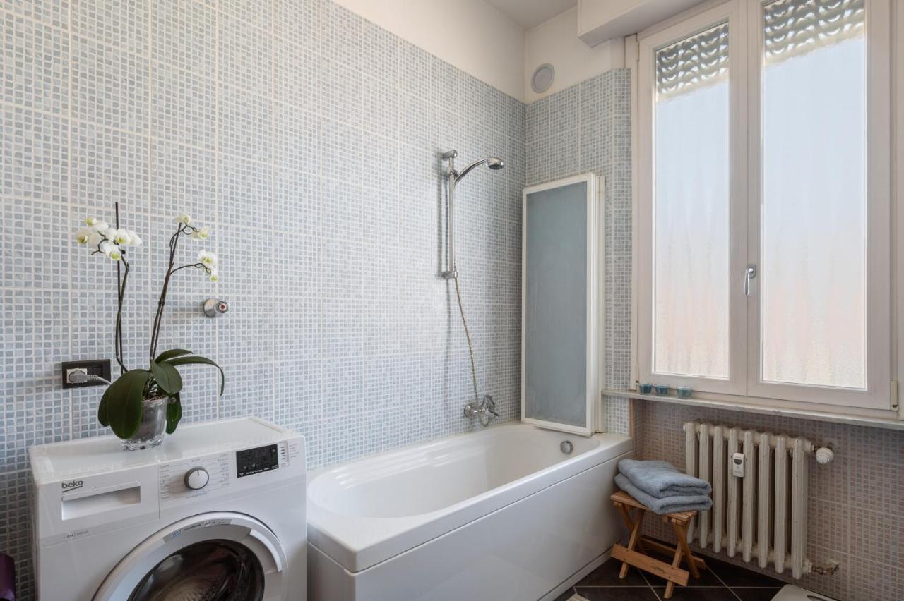 Oltretorrente Ampio Con Balconi Apartment Parma