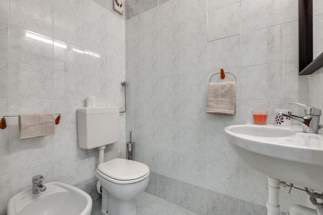 Apartment Oltretorrente Ampio Con Balconi