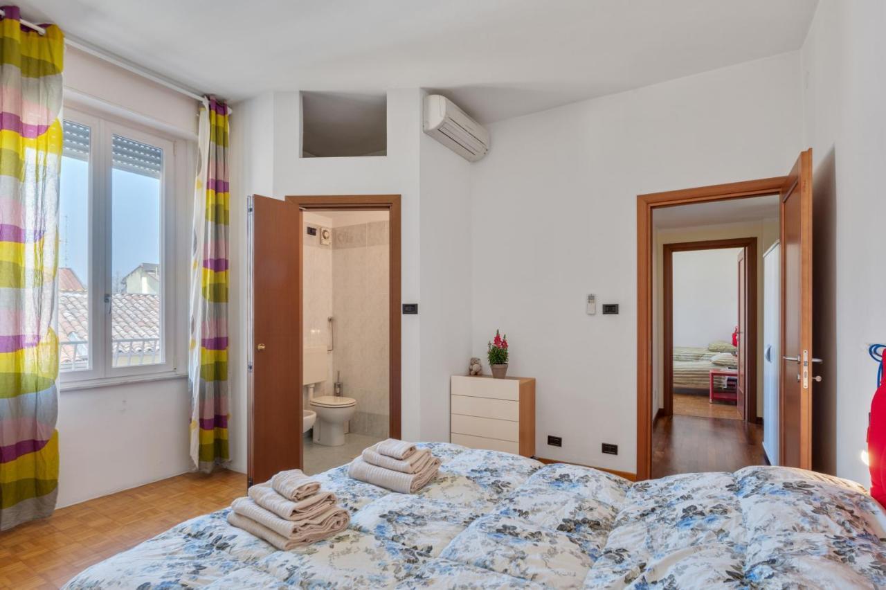 Oltretorrente Ampio Con Balconi Apartment Parma